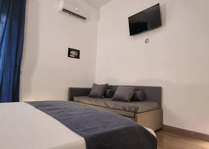 Lägenhet Focus Neapel